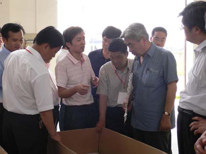 建設(shè)部領(lǐng)導(dǎo)參觀神太公司